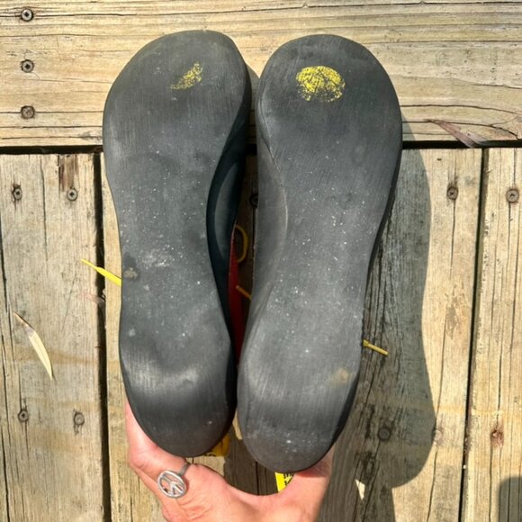 La Sportiva Climbing Shoes - size 44 - Picture 6 of 6